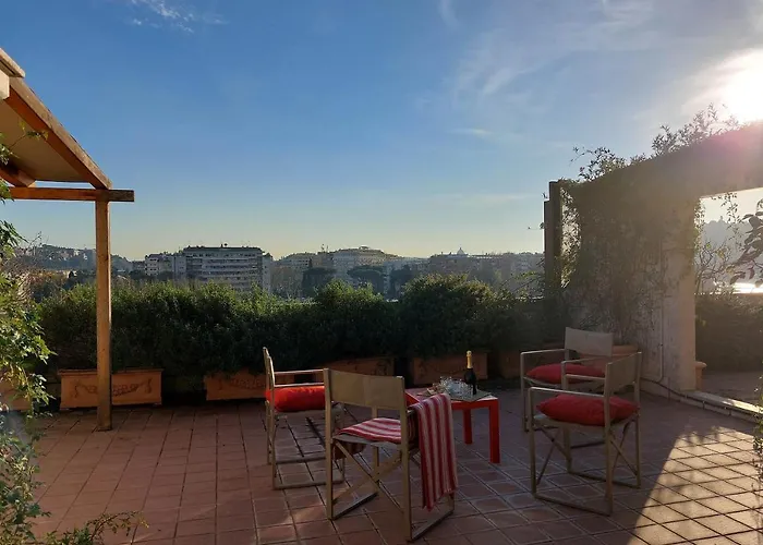 Beautiful Loft In Ponte Milvio With Terrace Apartamento