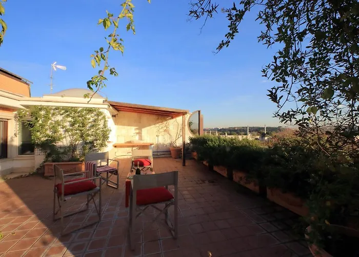 Beautiful Loft In Ponte Milvio With Terrace *
