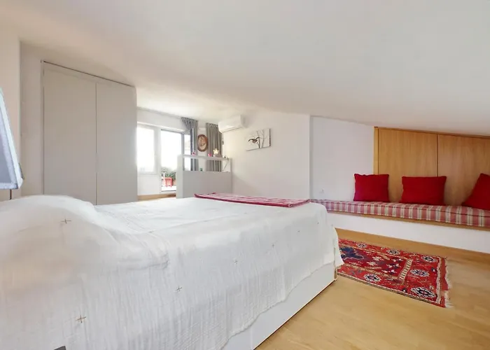 Beautiful Loft In Ponte Milvio With Terrace Apartamento